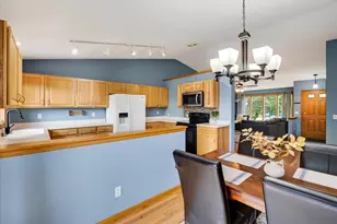 5117 Leanne Ln, Mcfarland, WI 53558 - Photo 14