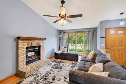 5117 Leanne Lane, Mcfarland, WI 53558 - Photo 8