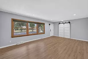 3106 Todd Dr, Madison, WI 53713 - Photo 4
