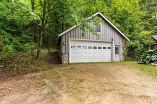 8237 Sweeney Rd, Barneveld, WI 53507 - Photo 38