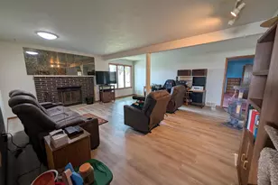 304 E Winnebago St, Friesland, WI 53595 - Photo 4