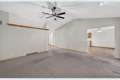 5701 N Ridge View Drive, Janesville, WI 53548 - Photo 6