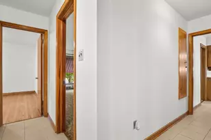 129 N 90th St, Milwaukee, WI 53226 - Photo 14