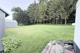 S5943 Shady Ln, De Soto, WI 54624 - Photo 4