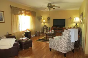 107 High St, North Freedom, WI 53951 - Photo 8