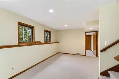 5009 Sycamore Avenue, Madison, WI 53704 - Photo 28