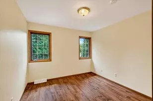 5009 Sycamore Ave, Madison, WI 53704 - Photo 20