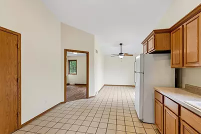5009 Sycamore Avenue, Madison, WI 53704 - Photo 8