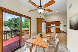 5009 Sycamore Ave, Madison, WI 53704 - Photo 10