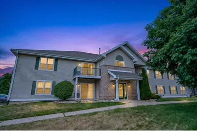 201 Kearney Way #202, Waunakee, WI 53597 - Photo 2