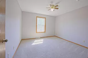 927 Lone Tree Ln, Prairie Du Sac, WI 53578 - Photo 18