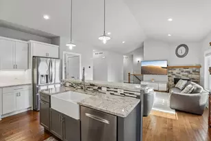 1007 Water Wheel Dr, Waunakee, WI 53597 - Photo 16