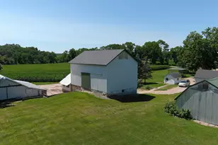 11316 N Union Rd, Brooklyn, WI 53521 - Photo 52