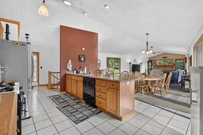 2012 Parkside Drive, Janesville, WI 53548 - Photo 12