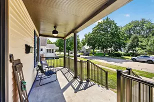 908 Monroe St, Sauk City, WI 53583 - Photo 2