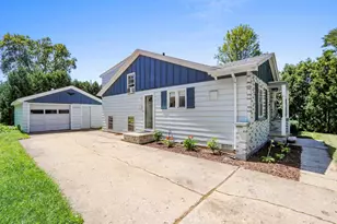 637 Butler St, De Pere, WI 54115 - Photo 24