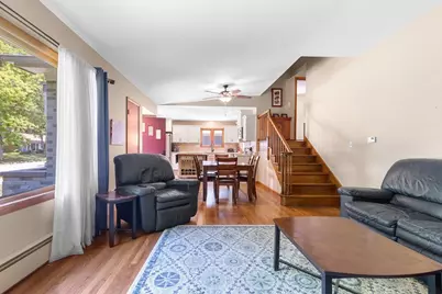 637 Butler Street, De Pere, WI 54115 - Photo 10