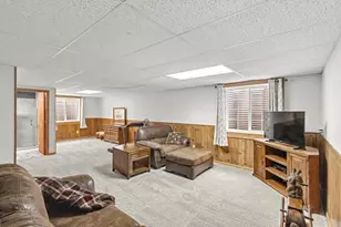 712 N Wuthering Hills Dr, Janesville, WI 53546 - Photo 16