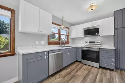 171 Jackson Street, Sun Prairie, WI 53590 - Photo 8