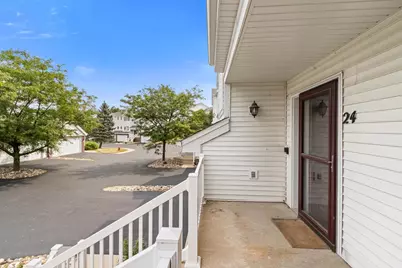 24 Boca Grande Way, Madison, WI 53719 - Photo 2