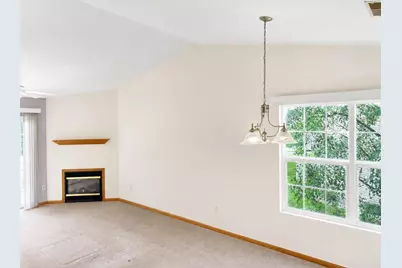 2548 Edgewood Drive, Beloit, WI 53511 - Photo 4