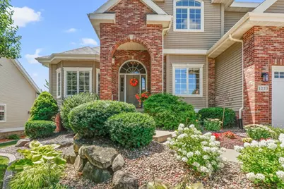 1223 Woodbridge Trail, Waunakee, WI 53597 - Photo 2