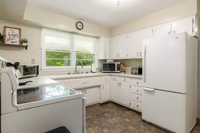 2530 Sunset Drive, Beloit, WI 53511 - Photo 22