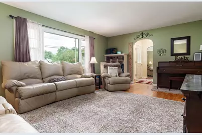 2530 Sunset Drive, Beloit, WI 53511 - Photo 18