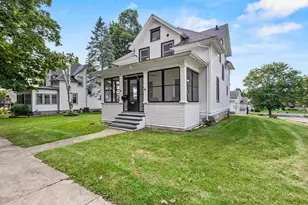 545 Park Ave, Waterloo, WI 53594 - Photo 2