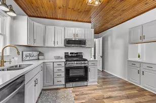 545 Park Ave, Waterloo, WI 53594 - Photo 12