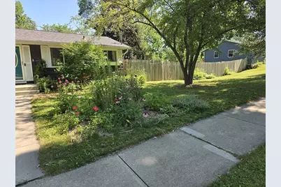 902 Moorland Road, Madison, WI 53713 - Photo 2