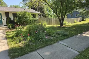 902 Moorland Rd, Madison, WI 53713 - Photo 2