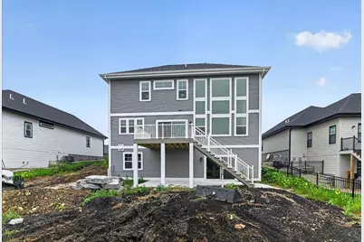 906 Travis Larson Court, Waunakee, WI 53597 - Photo 4
