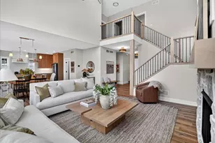 906 Travis Larson Ct, Waunakee, WI 53597 - Photo 22