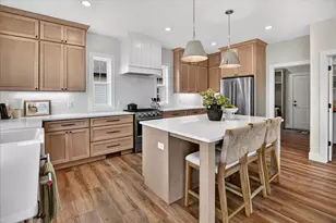 906 Travis Larson Ct, Waunakee, WI 53597 - Photo 16