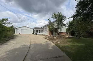 W6324 Iliff Rd, Monroe, WI 53566 - Photo 1