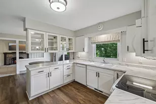 5318 Comanche Way, Madison, WI 53704 - Photo 14