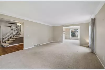 5318 Comanche Way, Madison, WI 53704 - Photo 10