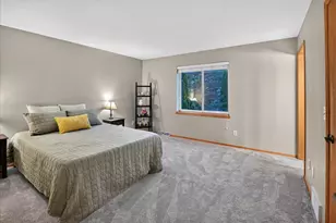 1210 Twinleaf Ln, Madison, WI 53719 - Photo 10