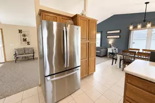 612 Birdie Ln, Poynette, WI 53955 - Photo 8