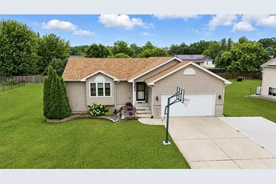 612 Birdie Lane, Poynette, WI 53955 - Photo 1