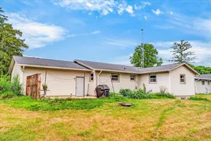106 E 3rd Ave, Brodhead, WI 53520 - Photo 8
