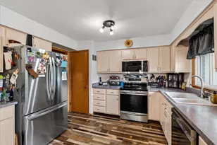 106 E 3rd Ave, Brodhead, WI 53520 - Photo 26
