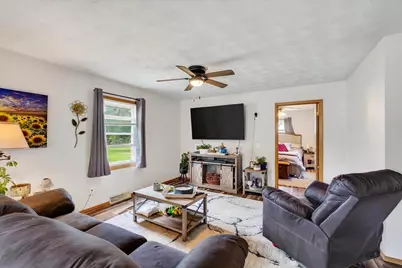 106 E 3rd Avenue, Brodhead, WI 53520 - Photo 18