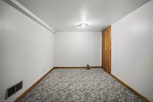 2348 Pioneer Dr, Beloit, WI 53511 - Photo 32