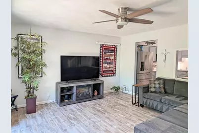 246 Ba Wood Lane, Janesville, WI 53545 - Photo 6
