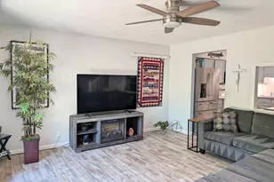 246 Ba-Wood Ln, Janesville, WI 53545 - Photo 6