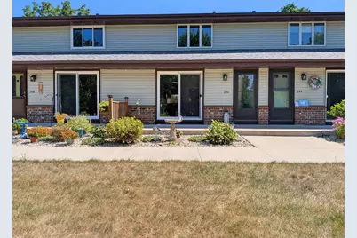 246 Ba Wood Lane, Janesville, WI 53545 - Photo 2