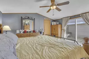 33 S Hiawatha Cir, Sheboygan, WI 53081 - Photo 12