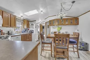33 S Hiawatha Cir, Sheboygan, WI 53081 - Photo 6